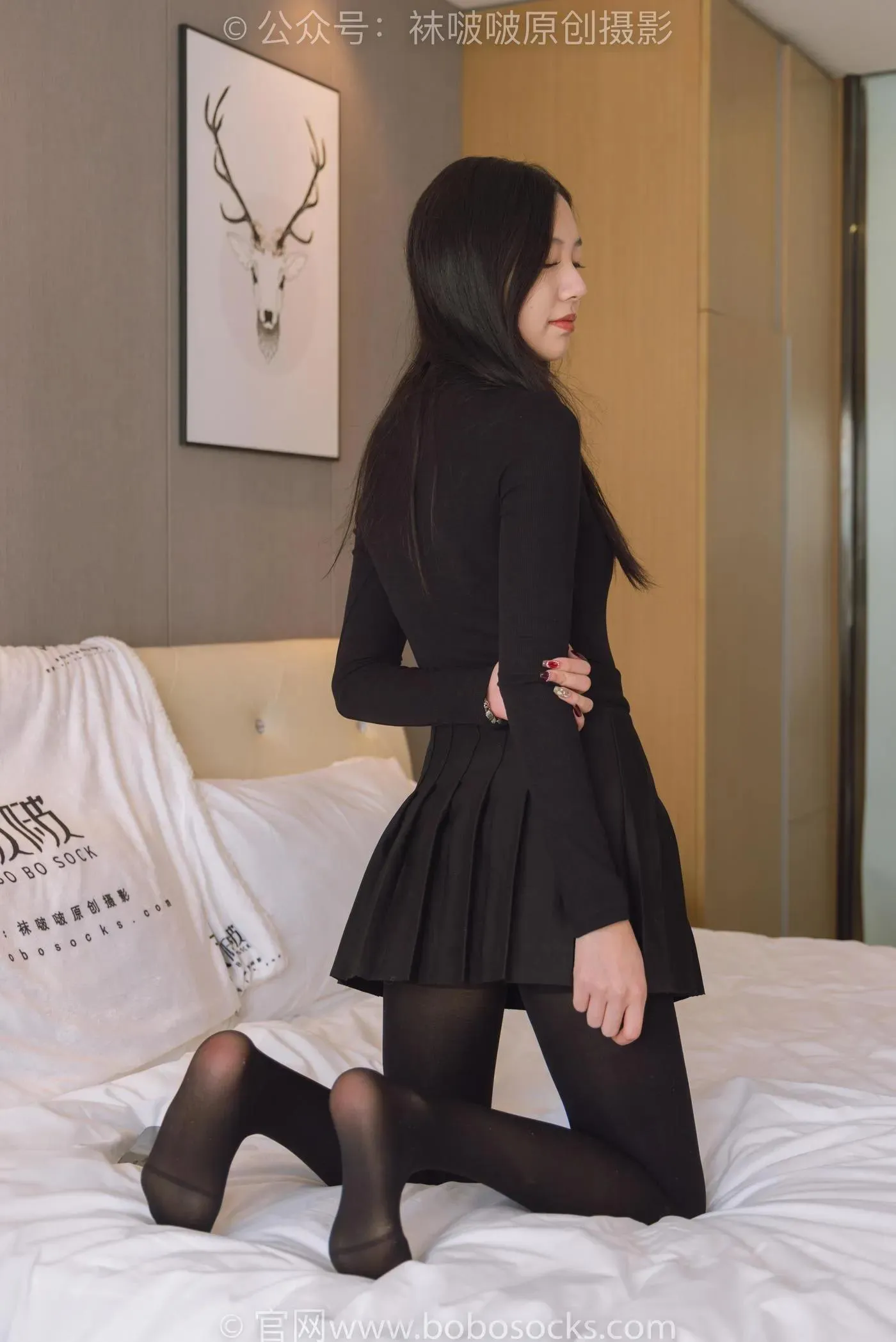 [BoBoSocks袜啵啵]NO.184 小甜豆-黑皮鞋、厚黑丝 [140P]插图1